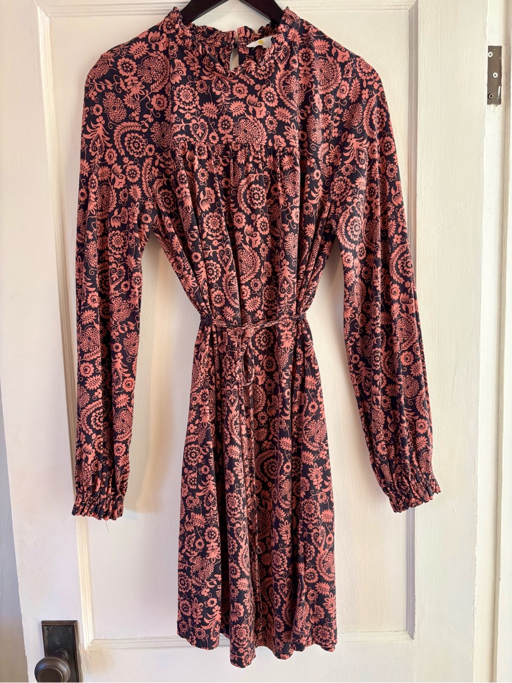 Boden Coral Floral Long-Sleeve Dress on Black